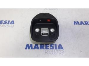 Gebruikte Binnenverlichting voor Citroen DS4 (NX) 1.6 16V THP Racing Prijs € 105,00 Margeregeling aangeboden door Maresia Parts