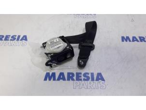 Gebruikte Veiligheidsgordel links-achter Citroen DS4 (NX) 1.6 16V THP Racing Prijs € 75,00 Margeregeling aangeboden door Maresia Parts