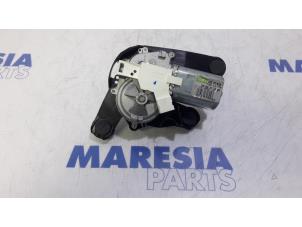 Gebruikte Motor Ruitenwisser achter Citroen DS4 (NX) 1.6 16V THP Racing Prijs € 19,90 Margeregeling aangeboden door Maresia Parts