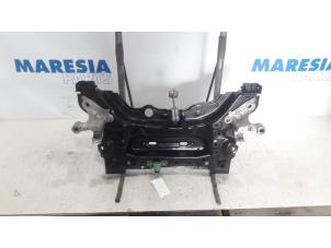 Gebruikte Subframe Renault Megane IV Estate (RFBK) 1.5 Energy dCi 110 Prijs € 124,99 Margeregeling aangeboden door Maresia Parts