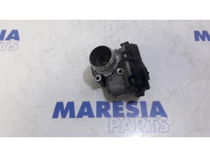 Gebruikte Gasklephuis Peugeot 308 SW (L4/L9/LC/LJ/LR) 1.6 BlueHDi 115 Prijs € 65,00 Margeregeling aangeboden door Maresia Parts
