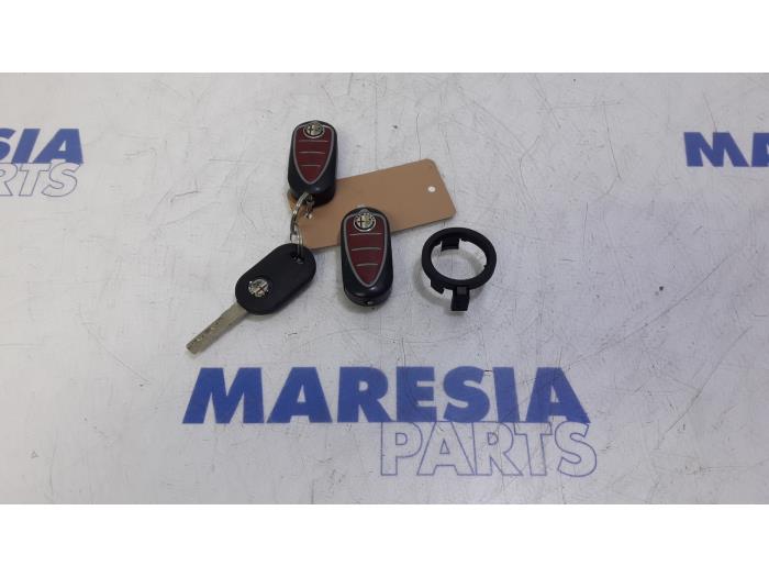 Computer Motormanagement van een Alfa Romeo Giulietta (940) 1.4 TB 16V 2010