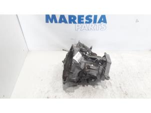 Gebruikte Versnellingsbak Fiat Punto III (199) 1.3 JTD Multijet 80 16V Prijs € 367,50 Margeregeling aangeboden door Maresia Parts