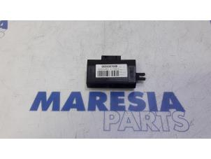Gebruikte Centrale Deurvergrendelings Module Citroen C4 Picasso (3D/3E) 1.6 BlueHDI 120 Prijs € 40,00 Margeregeling aangeboden door Maresia Parts