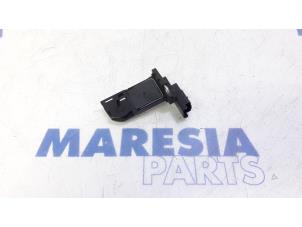 Gebruikte Luchthoeveelheidsmeter Citroen C4 Picasso (3D/3E) 1.6 BlueHDI 120 Prijs € 30,00 Margeregeling aangeboden door Maresia Parts