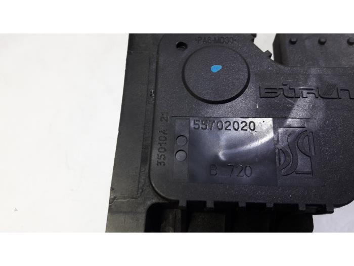 Gaspedaalpositie Sensor van een Fiat Punto Evo (199) 1.4 2011