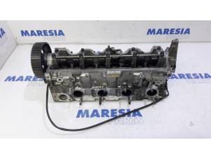 Gebruikte Cilinderkop Fiat Stilo MW (192C) 1.9 JTD 115 Prijs € 141,75 Margeregeling aangeboden door Maresia Parts