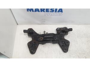 Gebruikte Subframe Citroen C4 Cactus (0B/0P) 1.6 Blue Hdi 100 Prijs € 131,25 Margeregeling aangeboden door Maresia Parts