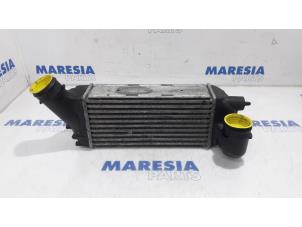 Gebruikte Intercooler Citroen C4 Picasso Prijs € 50,00 Margeregeling aangeboden door Maresia Parts