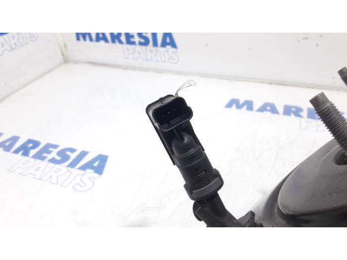 Rembekrachtiger van een Citroën C4 Cactus (0B/0P) 1.6 Blue Hdi 100 2016