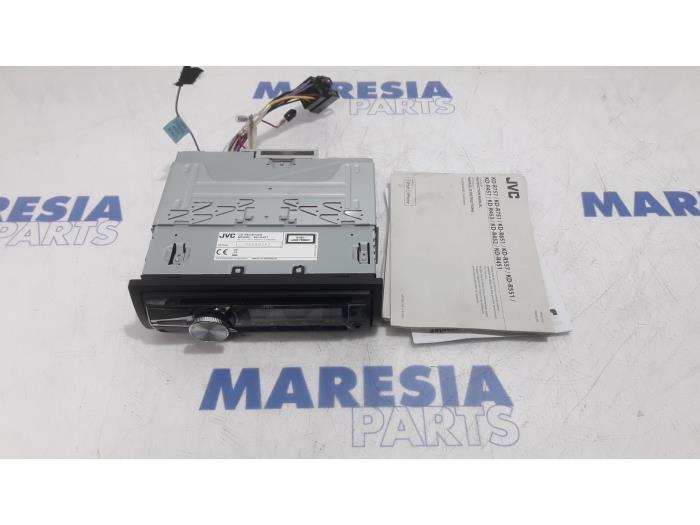 RENAULT Trafic 2 generation (2001-2015) Music Player Without GPS 060X0245 25167909