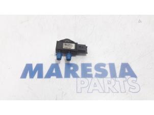 Gebruikte Roetfilter sensor Peugeot 508 (8D) 1.6 HDiF 16V Prijs € 25,00 Margeregeling aangeboden door Maresia Parts