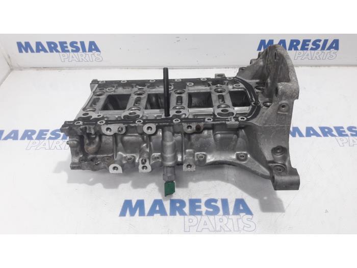 Gebruikte Carterpan Peugeot 508 (8D) 1.6 HDiF 16V Prijs € 75,00 Margeregeling aangeboden door Maresia Parts