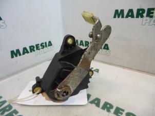 Gebruikte Gaspedaalpositie Sensor Renault Grand Scénic II (JM) 1.9 dCi 120 Prijs € 29,99 Margeregeling aangeboden door Maresia Parts