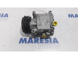 Gebruikte Pomp Airco Fiat 500C/595C/695C 1.4 T-Jet 16V 695,595 Competizione,Rivale Prijs € 157,50 Margeregeling aangeboden door Maresia Parts