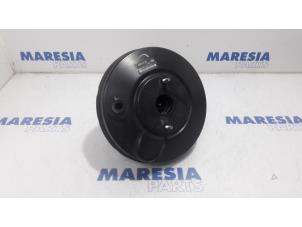 Gebruikte Rembol Renault Clio III (BR/CR) 2.0 16V GT Prijs € 50,00 Margeregeling aangeboden door Maresia Parts