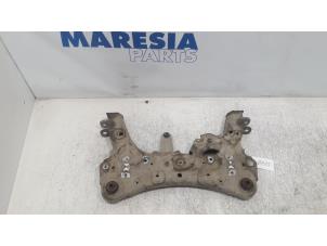 Gebruikte Subframe Renault Kangoo Be Bop (KW) 1.5 dCi 90 FAP Prijs € 90,75 Inclusief btw aangeboden door Maresia Parts