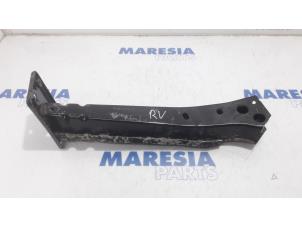 Gebruikte Subframe Fiat 500C/595C/695C 1.4 T-Jet 16V 695,595 Competizione,Rivale Prijs € 25,00 Margeregeling aangeboden door Maresia Parts