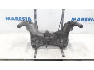 Gebruikte Subframe Renault Grand Scénic III (JZ) 1.5 dCi 110 Prijs € 105,00 Margeregeling aangeboden door Maresia Parts