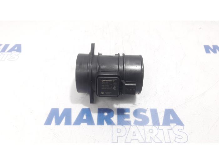 Gebruikte Luchthoeveelheidsmeter Renault Grand Scénic III (JZ) 1.5 dCi 110 Prijs € 30,00 Margeregeling aangeboden door Maresia Parts