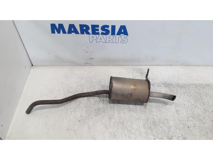 Gebruikte Uitlaat Einddemper Renault Clio IV (5R) 0.9 Energy TCE 90 12V Prijs € 40,00 Margeregeling aangeboden door Maresia Parts