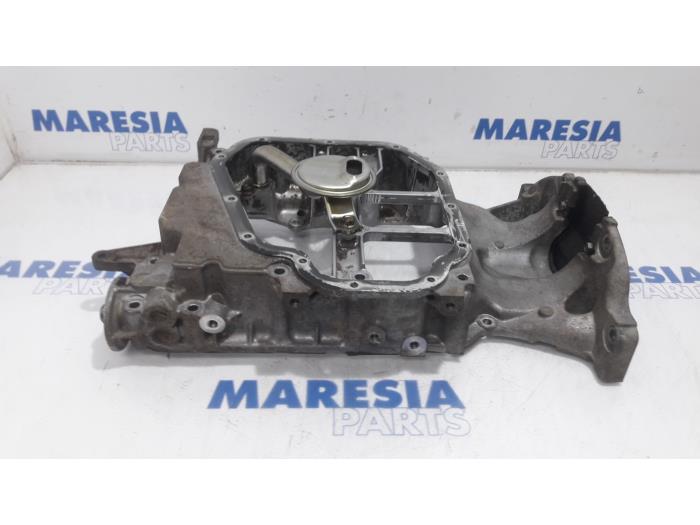 Gebruikte Carterpan Renault Koleos I 2.5 16V Prijs € 105,00 Margeregeling aangeboden door Maresia Parts