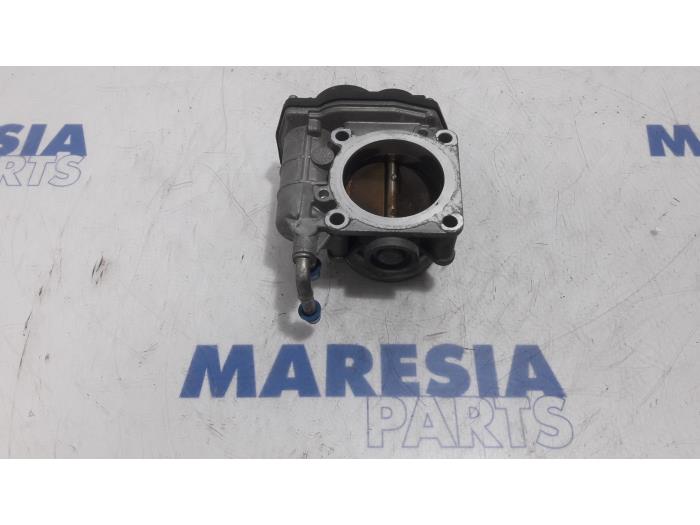 Gebruikte Gasklephuis Renault Koleos I 2.5 16V Prijs € 39,95 Margeregeling aangeboden door Maresia Parts