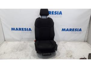 Gebruikte Voorstoel links Citroen C5 Prijs € 157,50 Margeregeling aangeboden door Maresia Parts