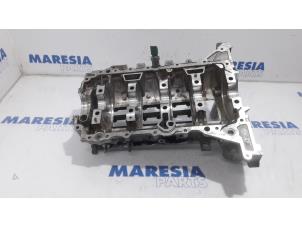 Gebruikte Carterpan Peugeot 207 CC (WB) 1.6 16V Prijs € 75,00 Margeregeling aangeboden door Maresia Parts