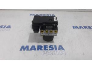 Gebruikte ABS Pomp Peugeot Expert (G9) 2.0 HDi 120 Prijs € 158,81 Inclusief btw aangeboden door Maresia Parts