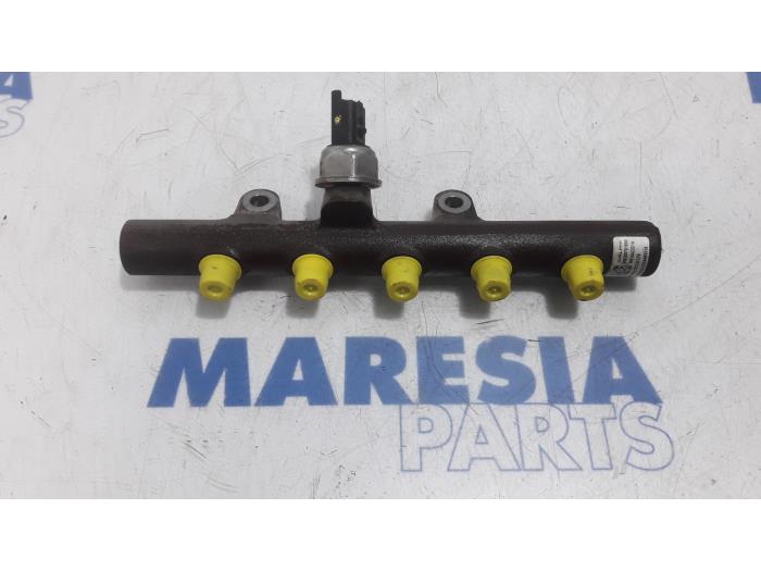Gebruikte Verstuiver brug Renault Kangoo Be Bop (KW) 1.5 dCi 90 FAP Prijs € 158,81 Inclusief btw aangeboden door Maresia Parts