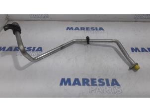 Gebruikte Airco Leiding Renault Master III (MA/MB/MC/MD/MH/MF/MG/MH) 2.3 dCi 16V Prijs € 48,40 Inclusief btw aangeboden door Maresia Parts