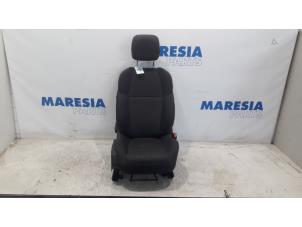 Gebruikte Voorstoel rechts Peugeot 508 (8D) 1.6 HDiF 16V Prijs € 262,50 Margeregeling aangeboden door Maresia Parts