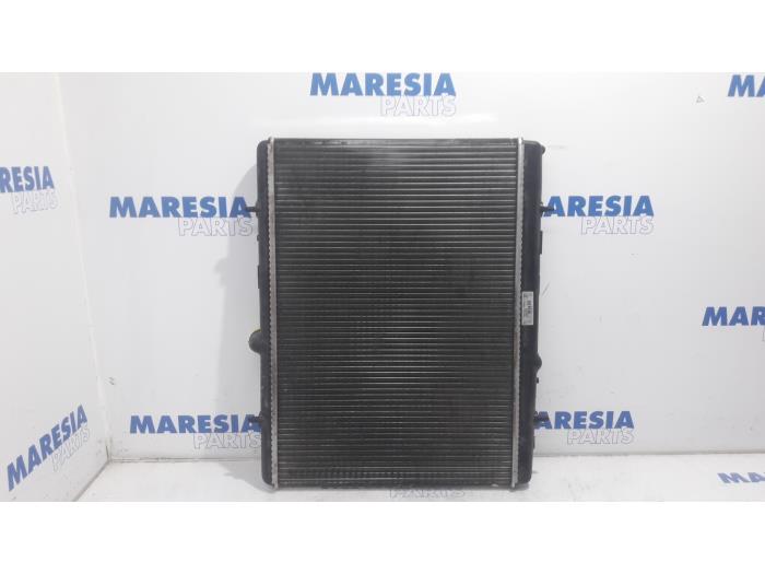 Gebruikte Radiateur Peugeot 3008 I (0U/HU) 1.6 VTI 16V Prijs € 30,00 Margeregeling aangeboden door Maresia Parts