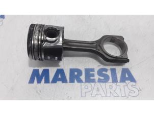 Gebruikte Zuiger Citroen Berlingo 1.6 Hdi 75 Prijs € 78,65 Inclusief btw aangeboden door Maresia Parts