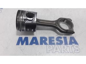 Gebruikte Zuiger Citroen Berlingo 1.6 Hdi 75 Prijs € 78,65 Inclusief btw aangeboden door Maresia Parts