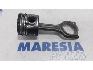 Gebruikte Zuiger Citroen Berlingo 1.6 Hdi 75 Prijs € 78,65 Inclusief btw aangeboden door Maresia Parts