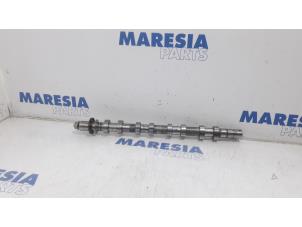 Gebruikte Nokkenas Renault Grand Scénic II (JM) 2.0 16V Prijs € 105,00 Margeregeling aangeboden door Maresia Parts