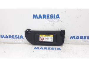 Gebruikte Zonneklep Citroen DS3 (SA) 1.6 Blue Hdi 100 Prijs € 20,00 Margeregeling aangeboden door Maresia Parts