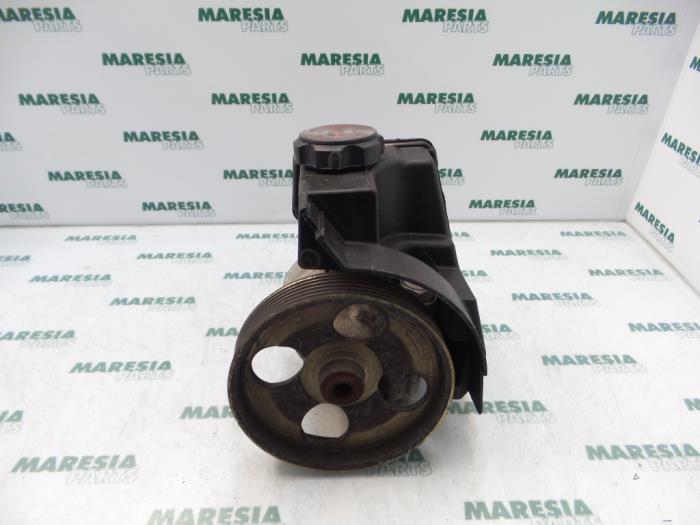 Gebruikte Pomp Servo Citroen Xsara Break (N2) 1.6i 16V Prijs € 49,95 Margeregeling aangeboden door Maresia Parts