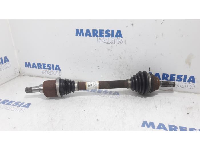 Gebruikte Steekas links-voor Citroen DS3 (SA) 1.6 Blue Hdi 100 Prijs € 35,00 Margeregeling aangeboden door Maresia Parts