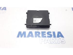 Gebruikte Computer Diversen Renault Captur (2R) 0.9 Energy TCE 12V Prijs € 131,25 Margeregeling aangeboden door Maresia Parts