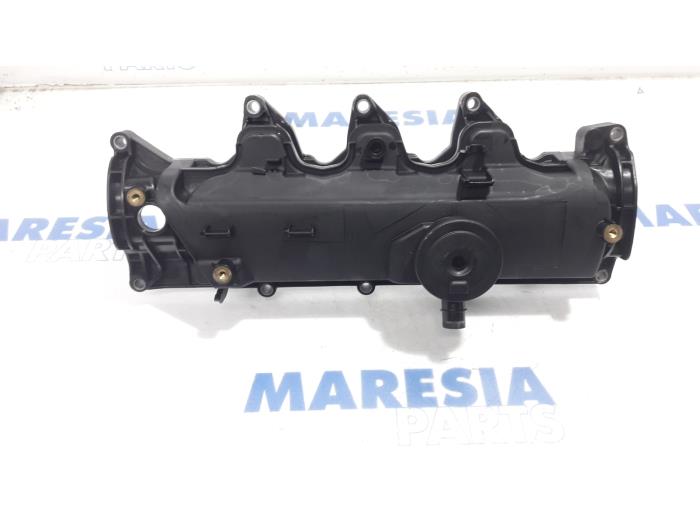Gebruikte Kleppendeksel Renault Grand Scénic III (JZ) 1.5 dCi 110 Prijs € 39,00 Margeregeling aangeboden door Maresia Parts