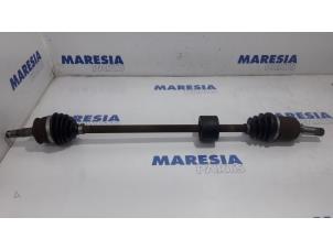 Gebruikte Aandrijfas rechts-voor Fiat 500 (312) 1.2 Prijs € 35,00 Margeregeling aangeboden door Maresia Parts