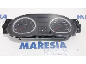 Gebruikte Cockpit Dacia Duster (HS) 1.6 16V Prijs € 157,50 Margeregeling aangeboden door Maresia Parts