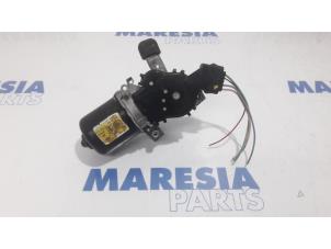 Gebruikte Ruitenwissermotor voor Citroen DS3 (SA) 1.2 12V PureTech 82 Prijs € 30,00 Margeregeling aangeboden door Maresia Parts
