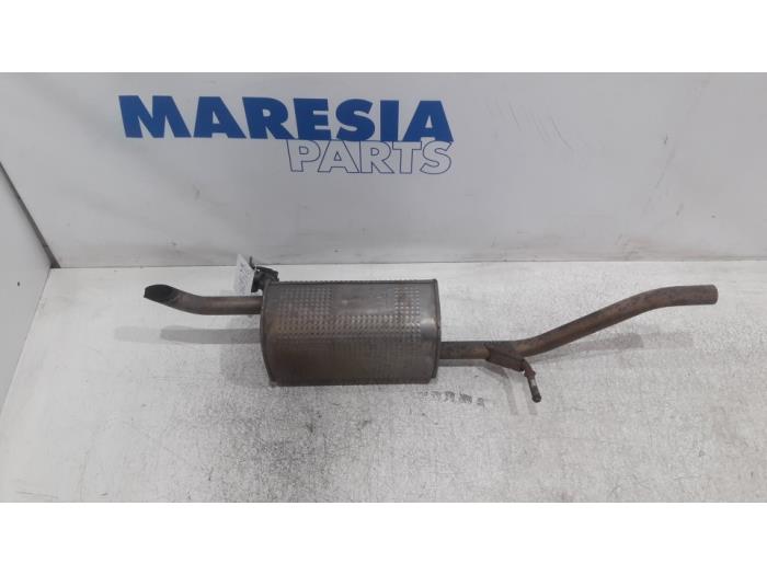 Gebruikte Uitlaat Einddemper Peugeot 208 I (CA/CC/CK/CL) 1.0 Vti 12V PureTech Prijs € 35,00 Margeregeling aangeboden door Maresia Parts