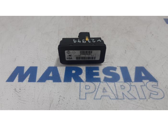 Gebruikte Esp computer Renault Megane III Grandtour (KZ) 1.5 dCi 110 Prijs € 105,00 Margeregeling aangeboden door Maresia Parts