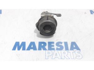 Gebruikte Overdrukklep Turbo Renault Kangoo Express (FW) 1.5 dCi 105 FAP Prijs € 30,00 Margeregeling aangeboden door Maresia Parts