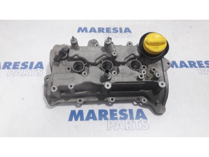 Gebruikte Kleppendeksel Renault Clio IV (5R) 0.9 Energy TCE 90 12V Prijs € 50,00 Margeregeling aangeboden door Maresia Parts
